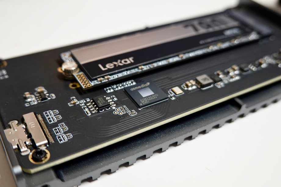 Read more about the article Как настроить BIOS/UEFI для нового SSD, видеокарты и PCIe-устройств