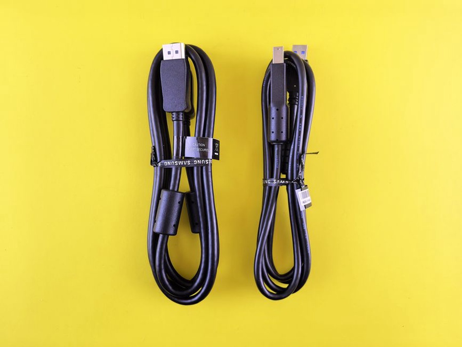 Задние USB-разъёмы системного блока для проверки подключения