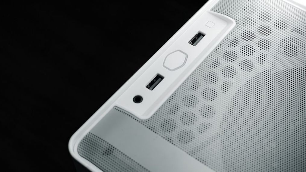 Read more about the article Не работают USB-порты на компьютере: что проверить в Windows и на ПК