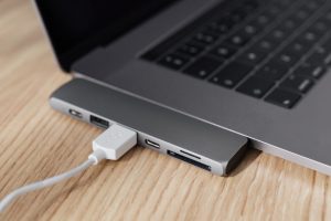 Read more about the article Как устранить проблему с нераспознанным USB-устройством в Windows
