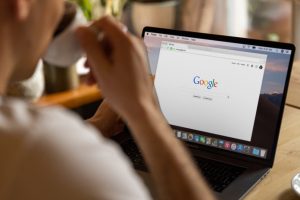 Read more about the article Внутренние ссылки в инструкциях по Windows: как вести читателя к нужному шагу