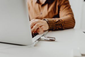 Read more about the article Windows не видит USB-устройство: что проверить перед установкой драйверов
